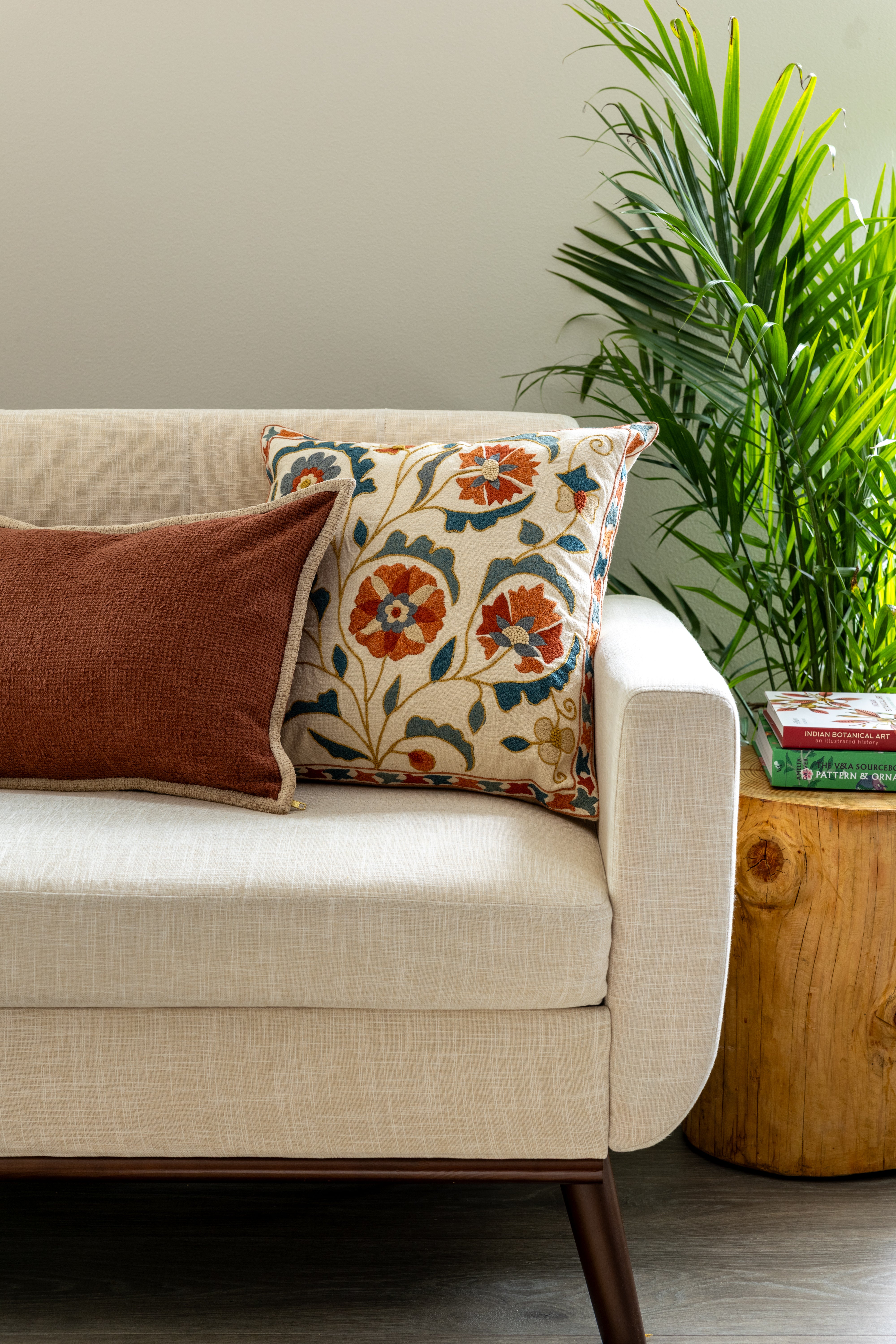Garden Floral Throw Pillow
