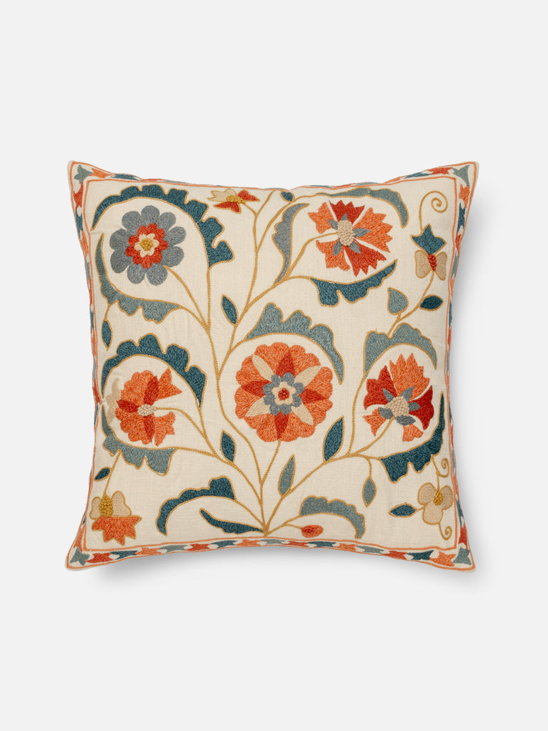 Garden Floral Throw Pillow